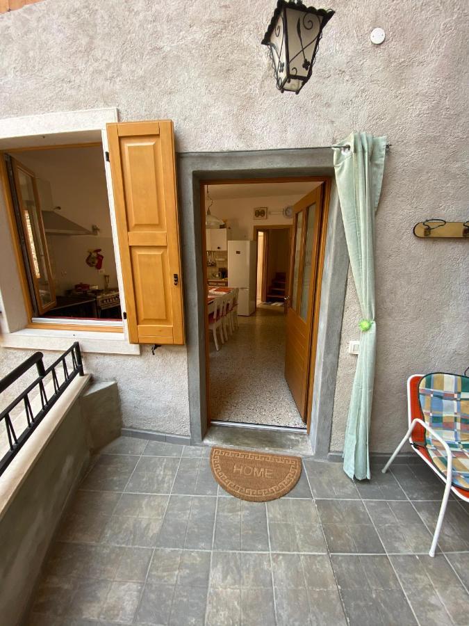 Ca' Berti Appartamento Con Terrazza Ville Del Monte Tenno Bagian luar foto