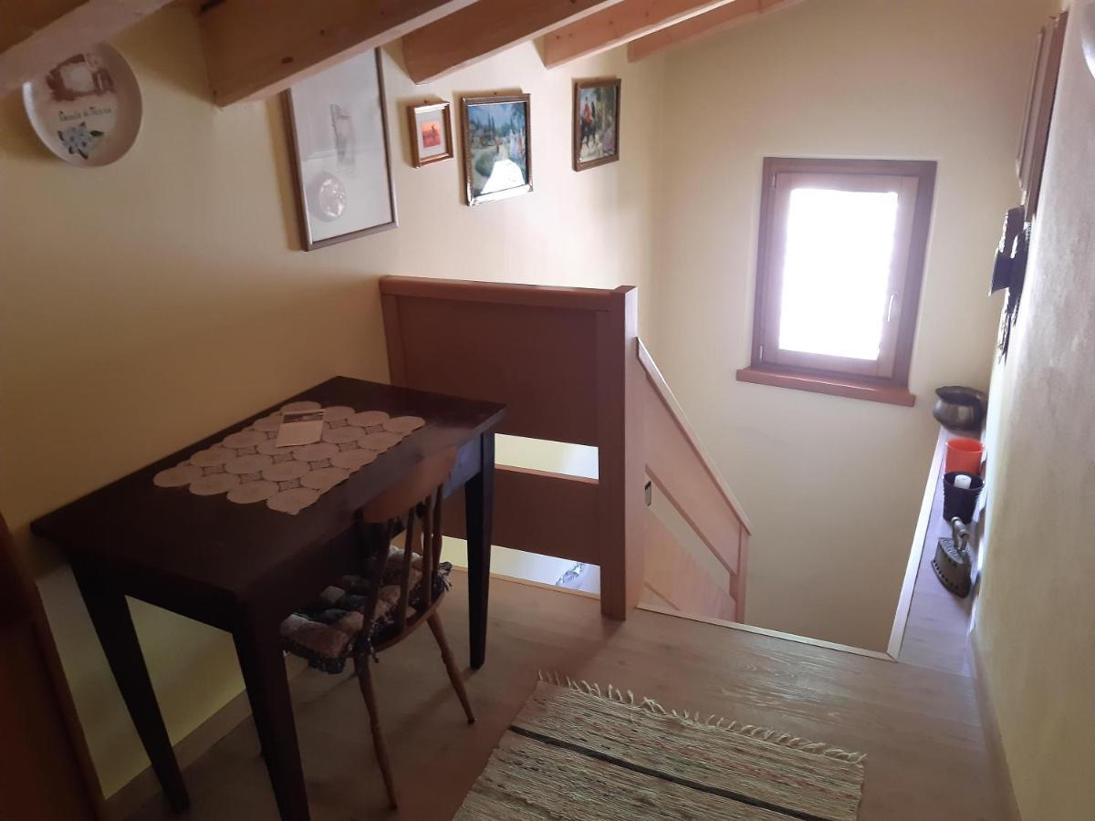 Ca' Berti Appartamento Con Terrazza Ville Del Monte Tenno Bagian luar foto